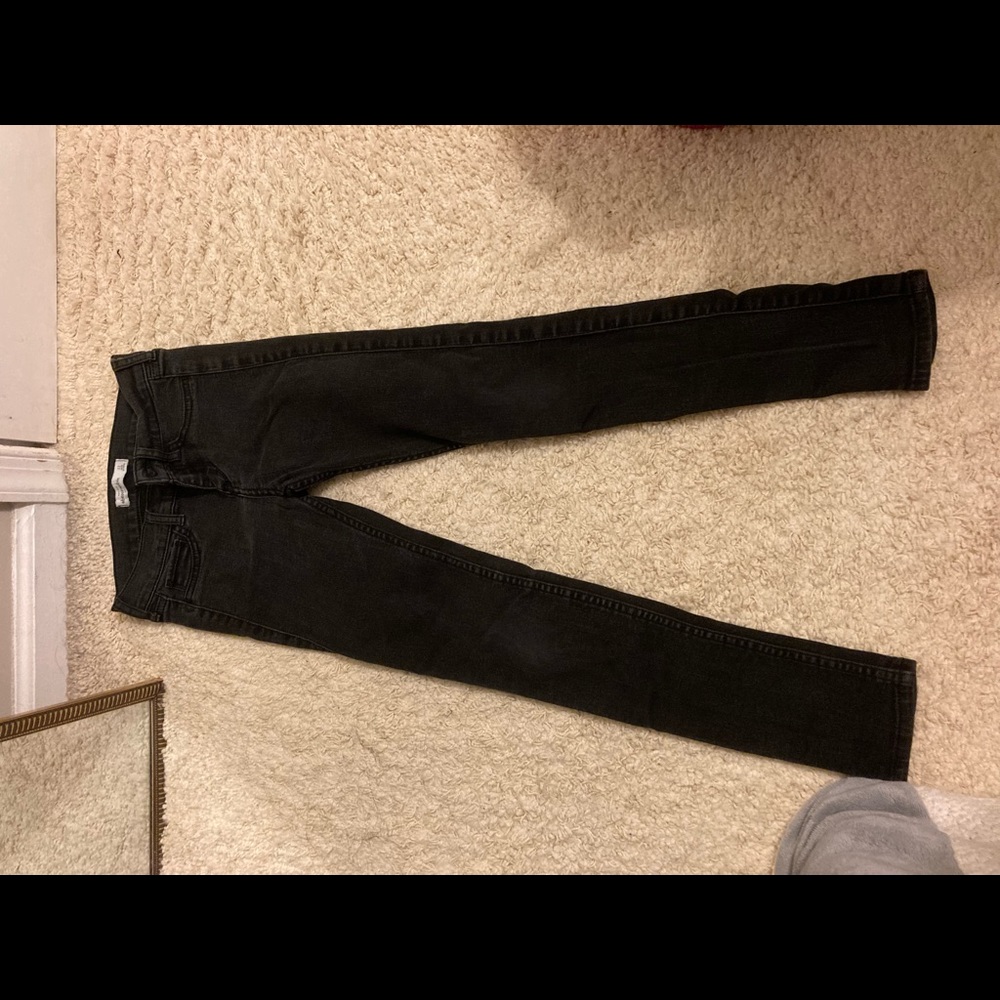 Black Skinny Jeans